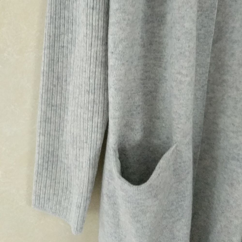 Theory Rib Sleeve 100% Cashmere Cardigan Gray - Picture 6 of 7
